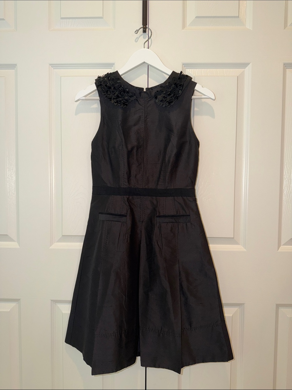 Vintage Calypso Silk Black Sleeveless Dress with Floral Collar
